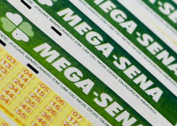 Ninguém acerta Mega-Sena e prêmio vai a 160 milhões