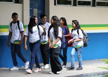 Matrículas de novos alunos das redes estadual  e municipais de ensino iniciam nesta sexta-feira