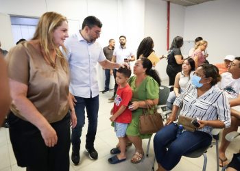 Governador dá continuidade ao mutirão oftalmológico e entrega 3 mil óculos a pacientes em Manaus