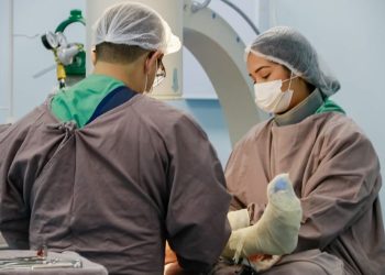 Hospital Platão Araújo alerta para prevenção às lesões ortopédicas, durante o Carnaval