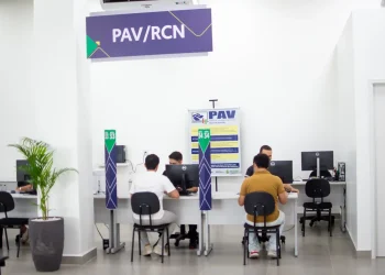 Unidades do PAC passam a oferecer atendimento para  acesso e regularização  na plataforma gov.br, em Manaus