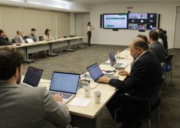 Governo do Amazonas apresenta avanços das obras do  Prosamin+ durante revisão de Carteira do BID, em Brasília