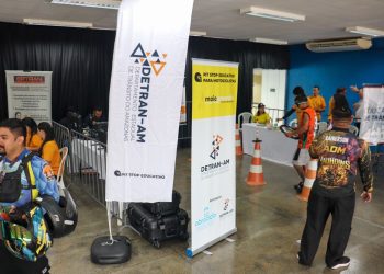 Maio Amarelo: Detran-AM e Abraciclo iniciam  mais uma edição do Pit Stop Educativo