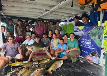 Com apoio do Idam, pescadores de Tefé dão início à pesca do tambaqui após fim do período de defeso