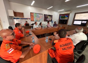 Corpo de Bombeiros e setores da indústria e comércio  discutem  atualização de normas técnicas da corporação