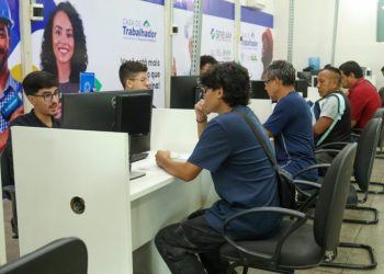 Sine Amazonas divulga 263 vagas de emprego para  esta terça-feira