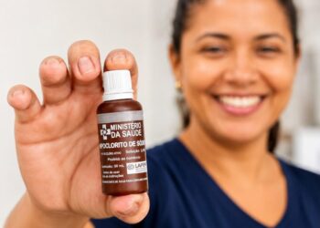 Com avanço das chuvas intensas,  FVS-RCP alerta para prevenção de doenças