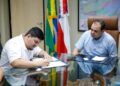 Governador  assina ordem de serviço do Asfalta Amazonas para  obras de pavimentação em Itapiranga e São Sebastião do Uatumã