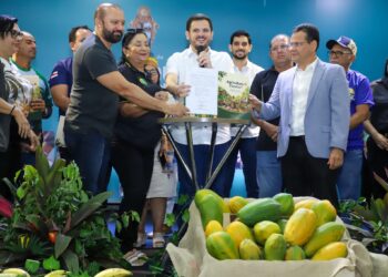 Prefeito Renato Junior anuncia investimento de R$ 20 milhões em  alimentos da agricultura familiar para a merenda das escolas municipais