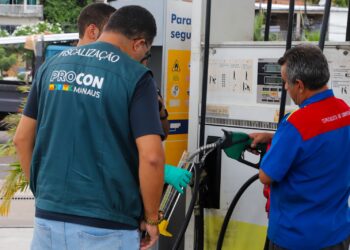 Pesquisa mensal de combustíveis do Procon Manaus  aponta redução de 1,43% no menor preço do diesel S10
